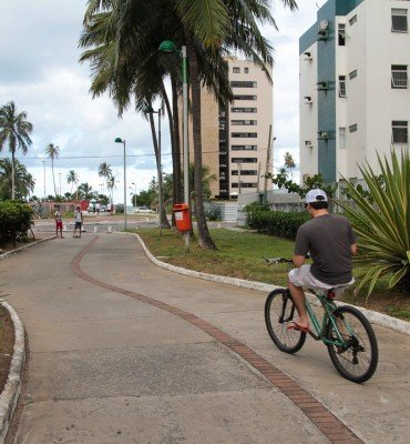 Corredor Vera Arruda: conheça uma das maiores áreas de convívio em Maceió