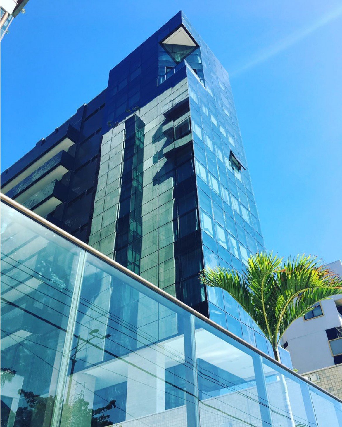 Hotel Acqua Suítes, localizado na Praia da Pajuçara.