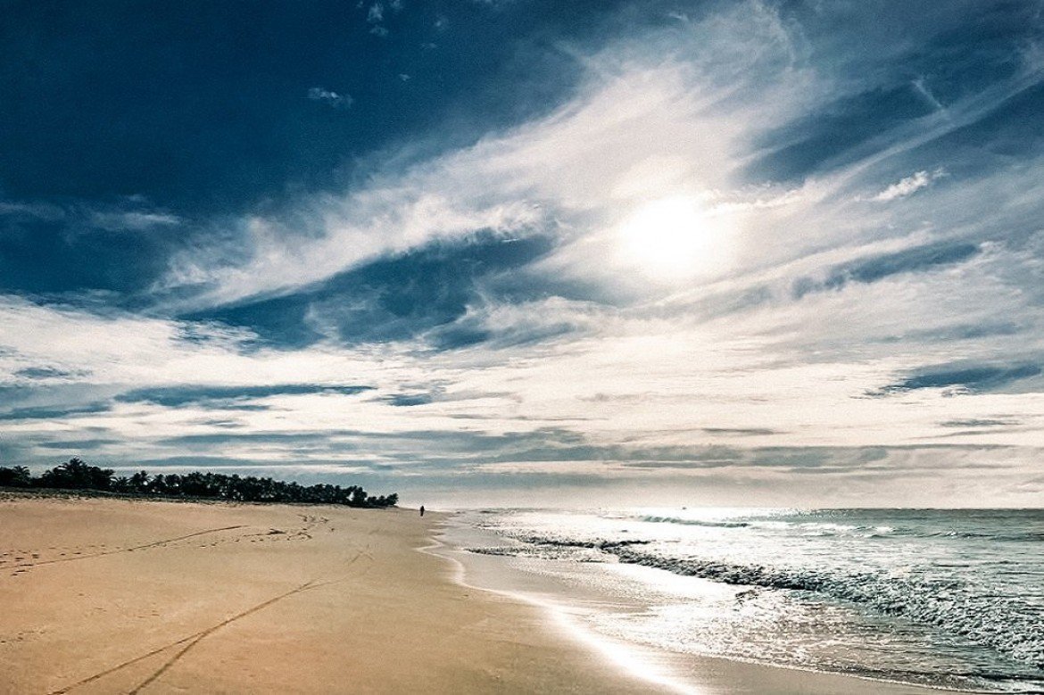 Dia de sol na praia de Guaxuma em Maceió, Alagoas Foto: Semptur / Reprodução