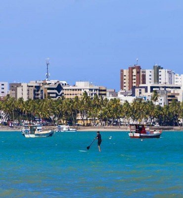 O que fazer em Ponta Verde: conheça a praia, principais restaurantes e pontos turísticos