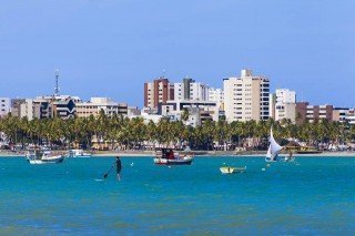 O que fazer em Ponta Verde: conheça a praia, principais restaurantes e pontos turísticos