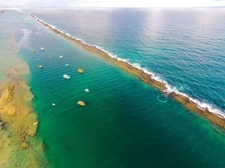 Se encante com a praia do Francês!